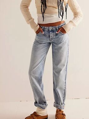 We the Free Low rise Shelby Jeans